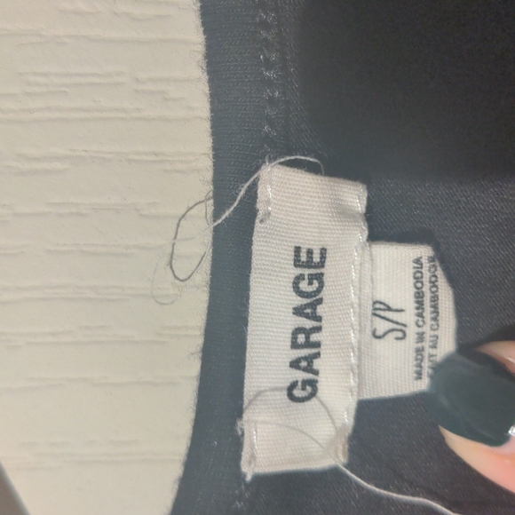 Garage - black decolte - Picture 3 of 3